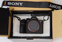 Câmera Sony A7 IV seminova