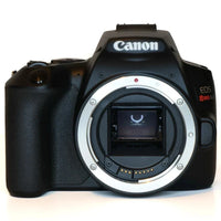 Canon EOS Rebel SL3 + Lente EF-S 18-55mm IS STM